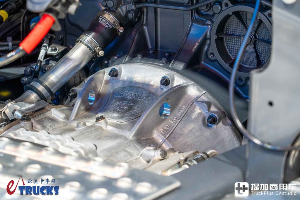 IAA 2026 : nouvelle face avant, poignées affleurantes et rétroviseurs électroniques ? Essai détaillé du nouveau tracteur Scania Dynamic 430 R