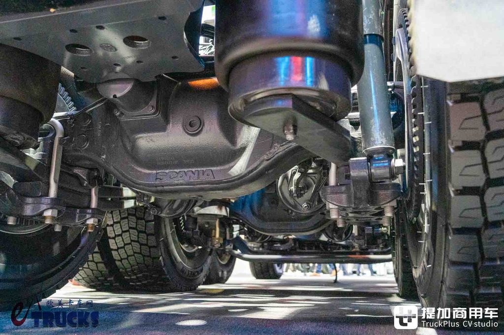 IAA 2026 : le roi des mille tonnes de Scania est arrivé ! Traction 8x6 avec V8 de 770 ch — essai détaillé du tracteur 770 S pour transports exceptionnels