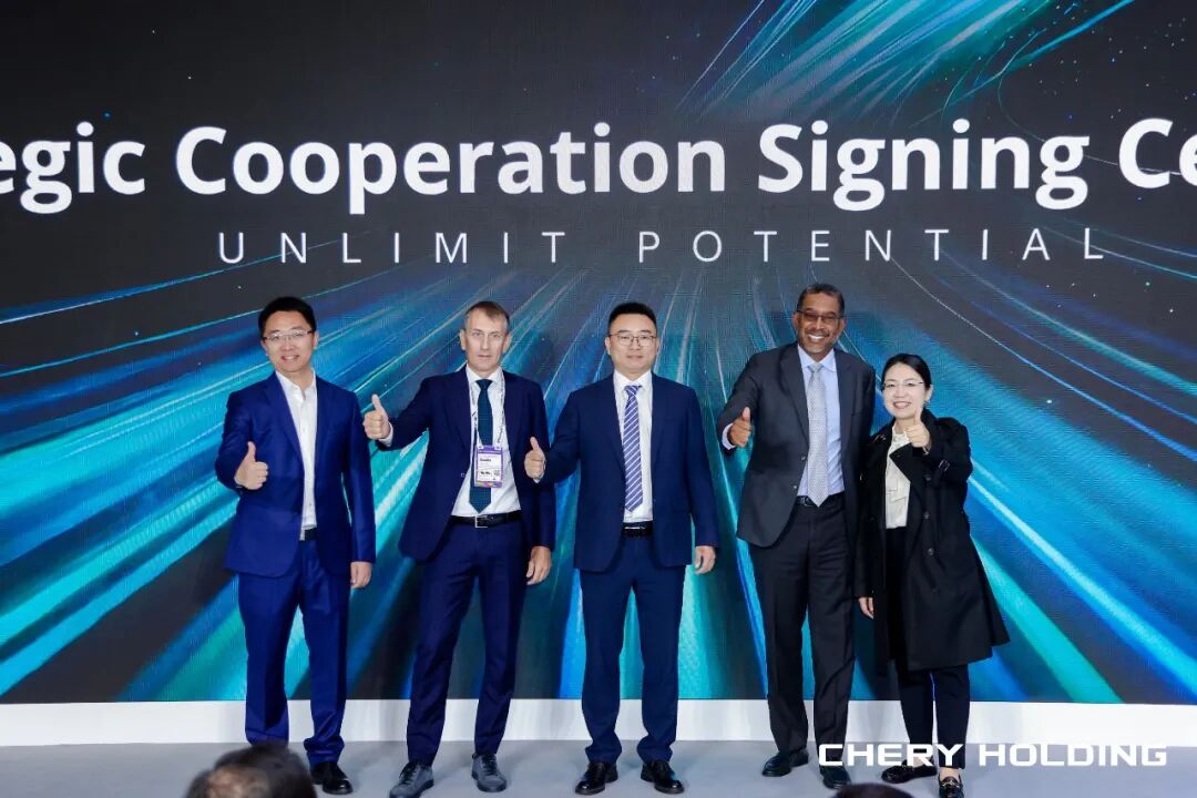 United Trucks lance à Hanovre sa solution mondiale de capacité de transport intégrée, avec la première livraison client du corridor de transport non européen