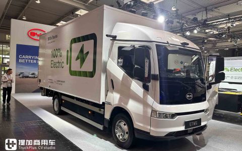 Une plaque 粤B aperçue aux Pays-Bas ? Un camion lourd électrique longue distance BYD surpris en test routier, compte à rebours avant sa première mondiale à l'IAA