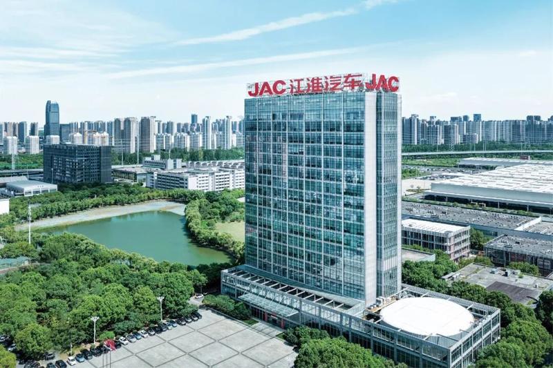 JAC retourne à Hanovre : une gamme européenne sous la bannière « For Greener Cities, NOW »