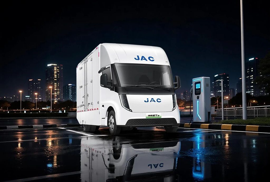 Un camion léger 100 % électrique pour l’interurbain, est-ce vraiment viable ? Le guide d’achat le plus réaliste du web