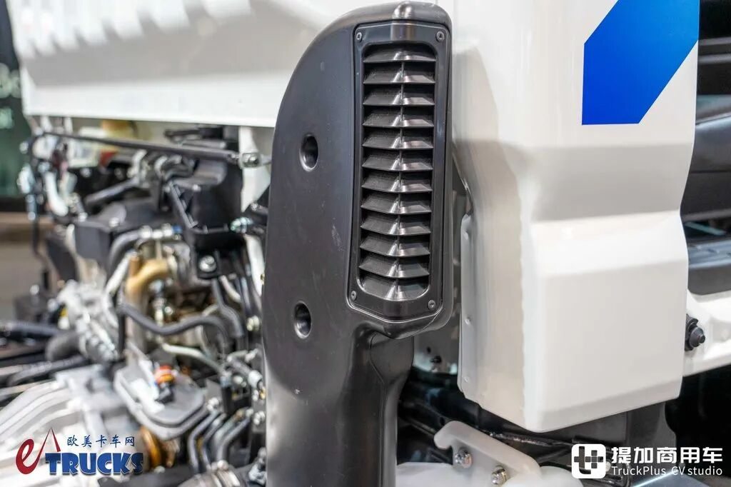 2026 IAA : avec capot plat et suspension entièrement pneumatique, pourquoi ce camion léger japonais est-il si rare en Europe ? Test en images : Mitsubishi Fuso Canter