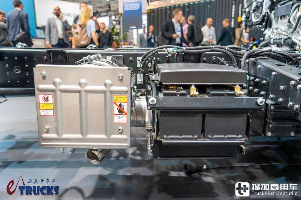 2026 IAA : avec capot plat et suspension entièrement pneumatique, pourquoi ce camion léger japonais est-il si rare en Europe ? Test en images : Mitsubishi Fuso Canter