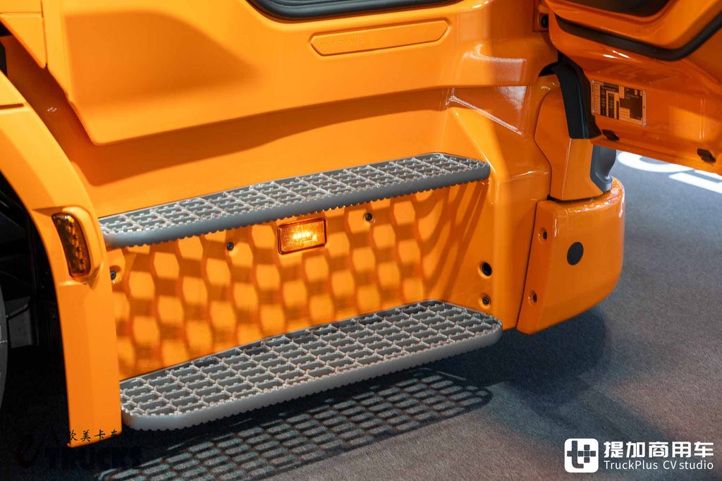 IAA 2026 : le Scania familier avec un « profil bas » différent : essai photo approfondi du 30 L, camion électrique à entrée surbaissée