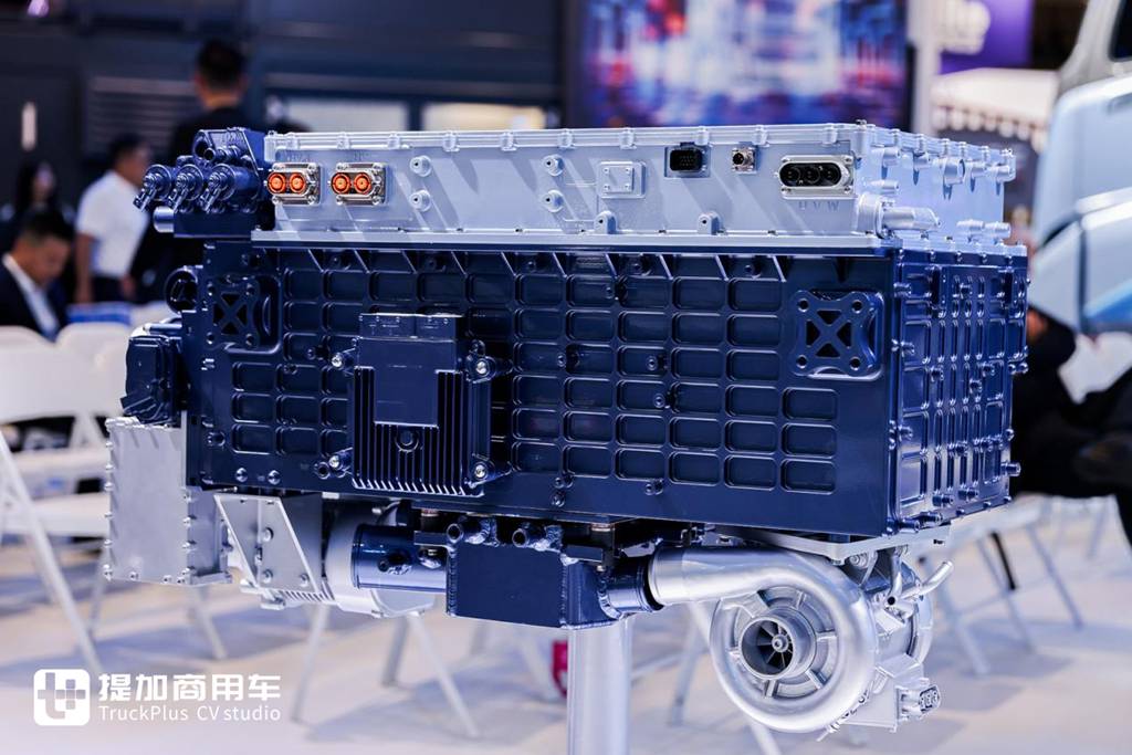 Trois camions, trois stacks, un système hybride et une plateforme : Dongfeng dévoile sa « famille complète » de véhicules utilitaires à hydrogène à Hanovre