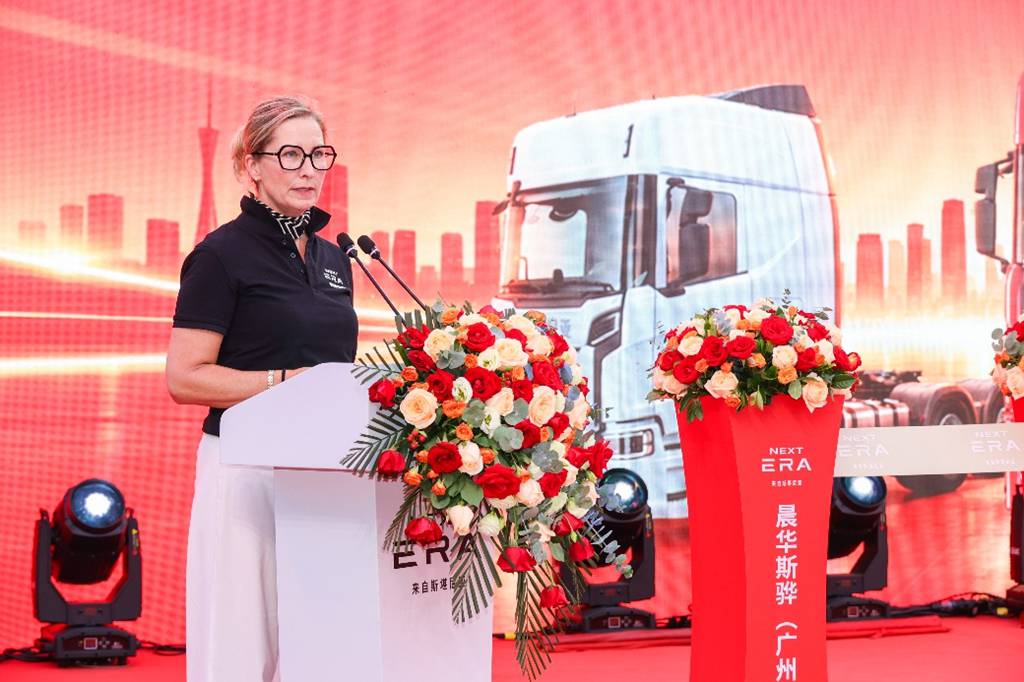 NEXT ERA livre 60 camions en commande répétée et ouvre un nouveau concessionnaire agréé à Guangzhou