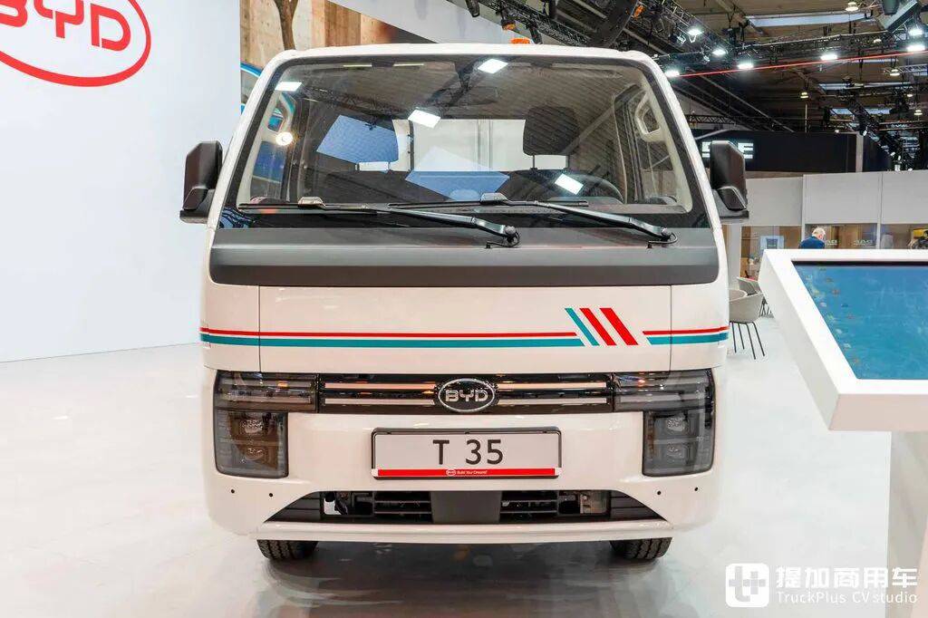 Le camion léger BYD T4 se dirige-t-il vers l&rsquo;Europe ? Le T35 d&rsquo;exportation fait ses débuts à Hanovre