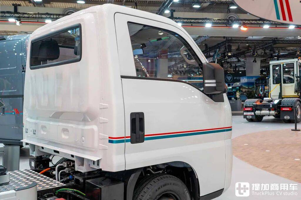 Le camion léger BYD T4 se dirige-t-il vers l'Europe ? Le T35 d'exportation fait ses débuts à Hanovre