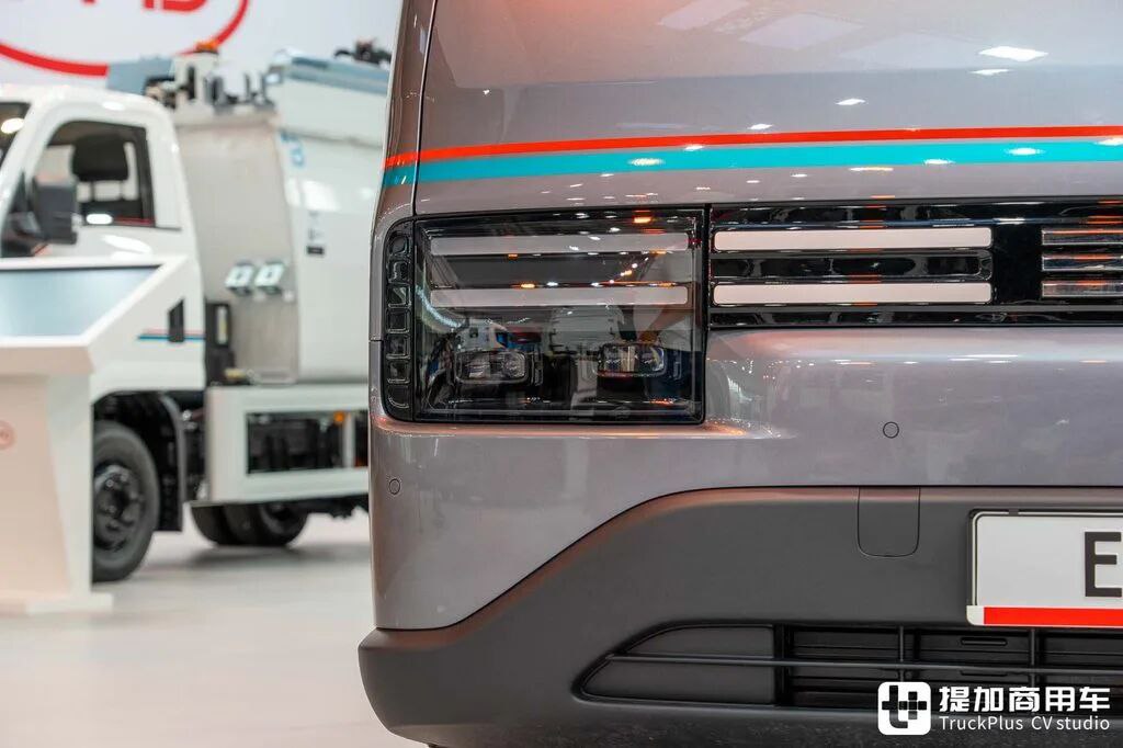 Un fourgon BYD rarement vu sur le marché national ? Option quatre roues motrices et décharge externe — BYD E-Vali à l'essai en profondeur